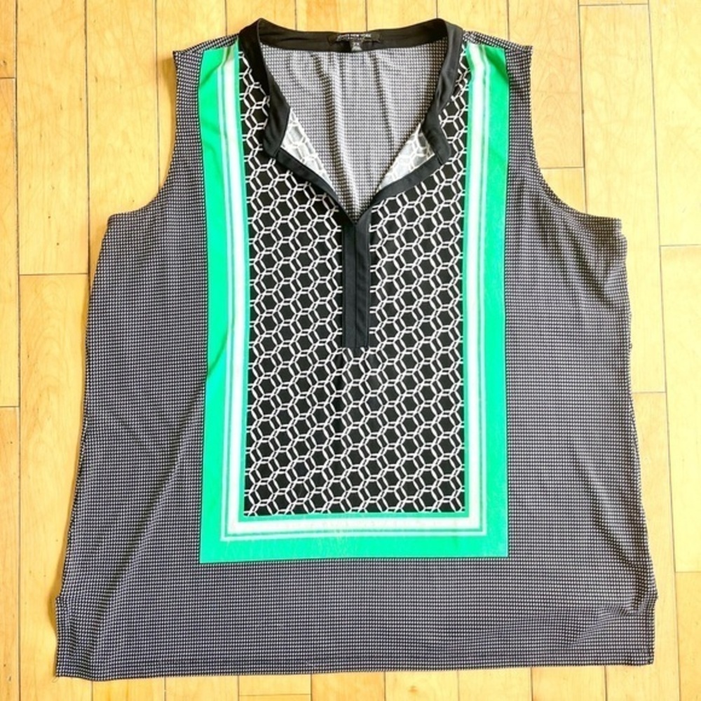 Jones New York Geometric Sleeveless V‑Neck Tank Top Blouse Size 2X